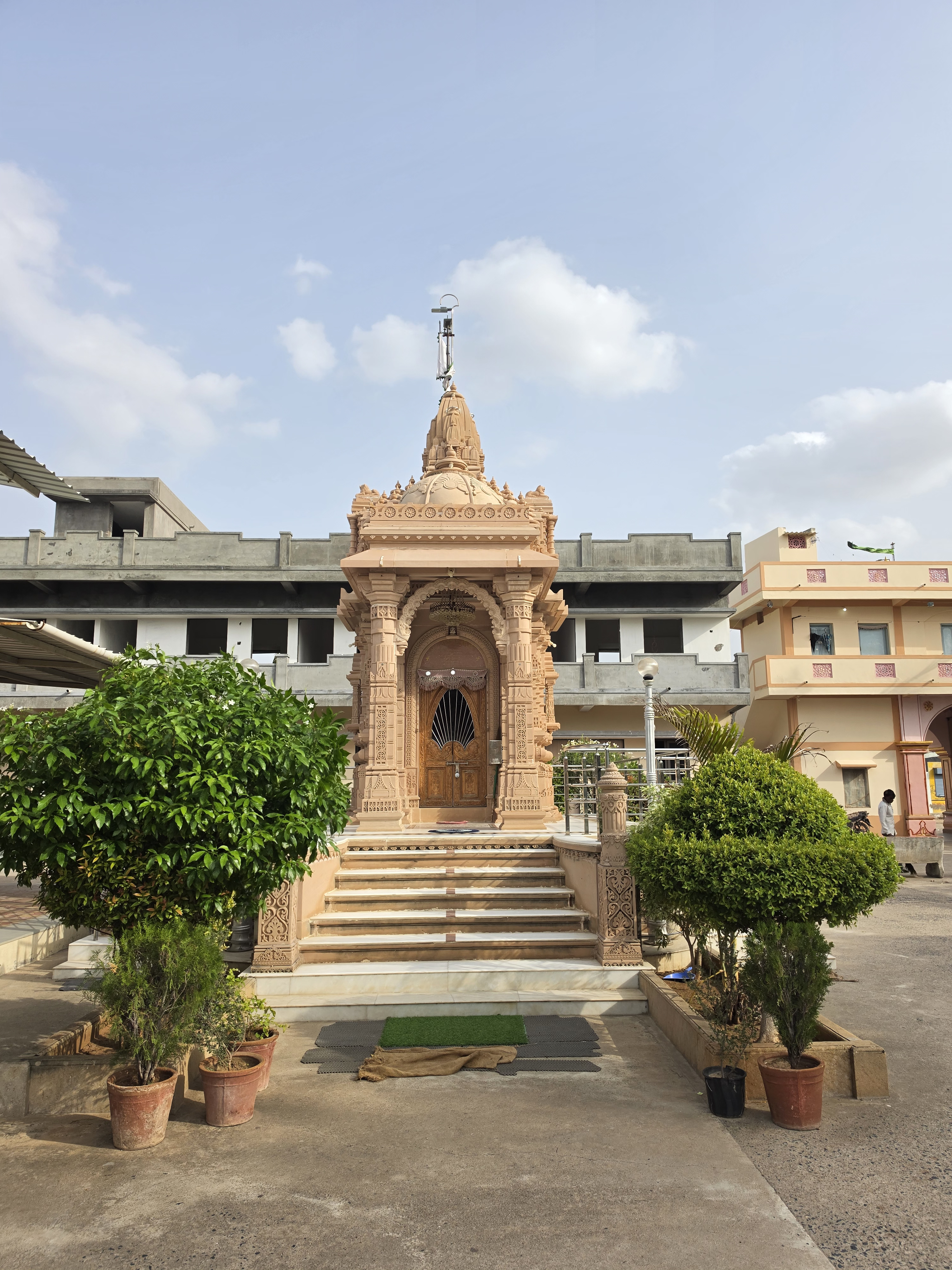 શ્રી ગુરુદેવ મહામંત્ર સ્મૃતિ મંદિર